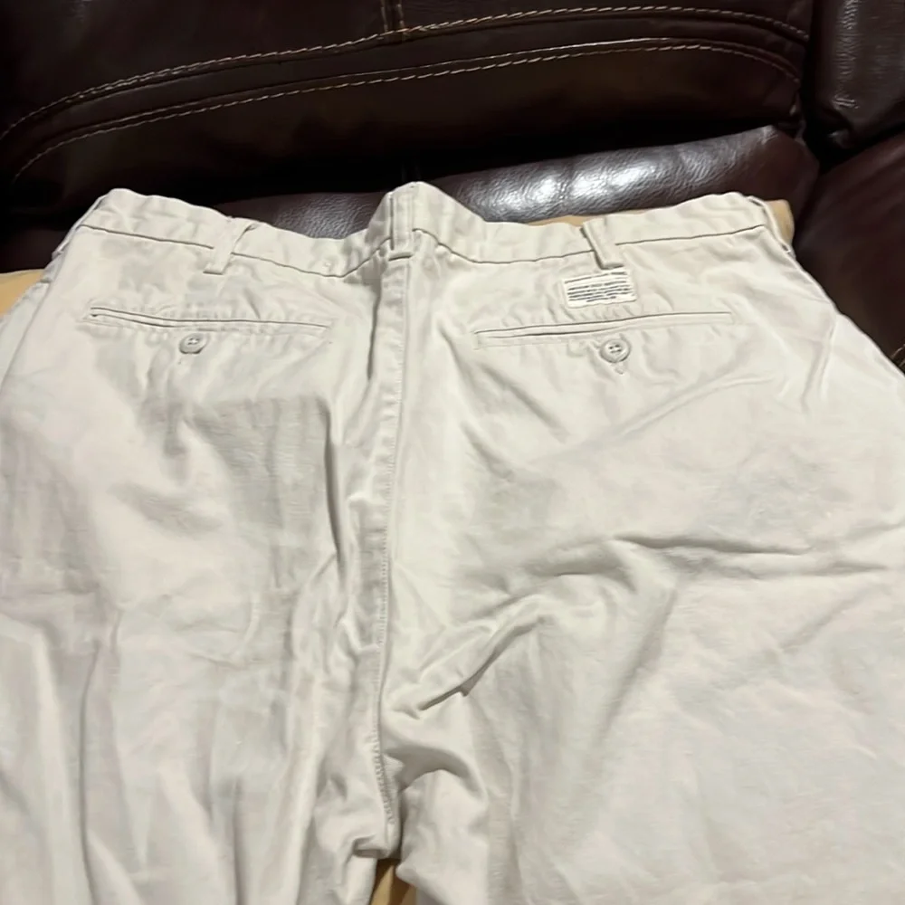 American Eagle size 35 men’s shorts - Picture 3 of 3